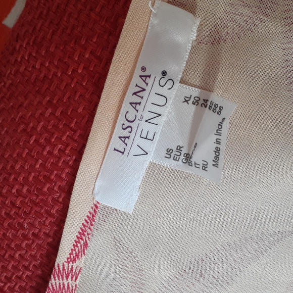 Ladies blouse - Picture 3 of 4